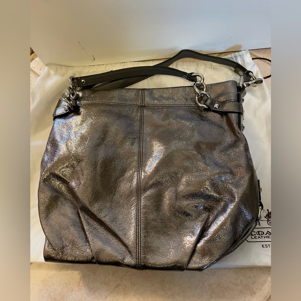 Authentic Coach Bag Leather Metallic Hobo - Picture 2 of 4